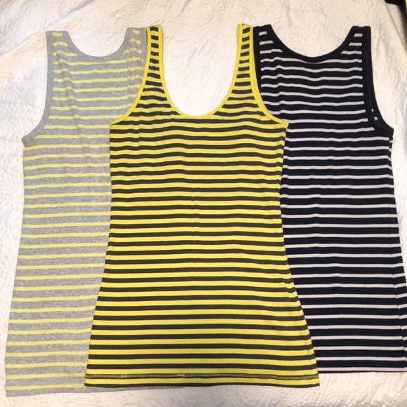 Lot of 3 striped rib knit tank tops, M - Picture 2 of 2